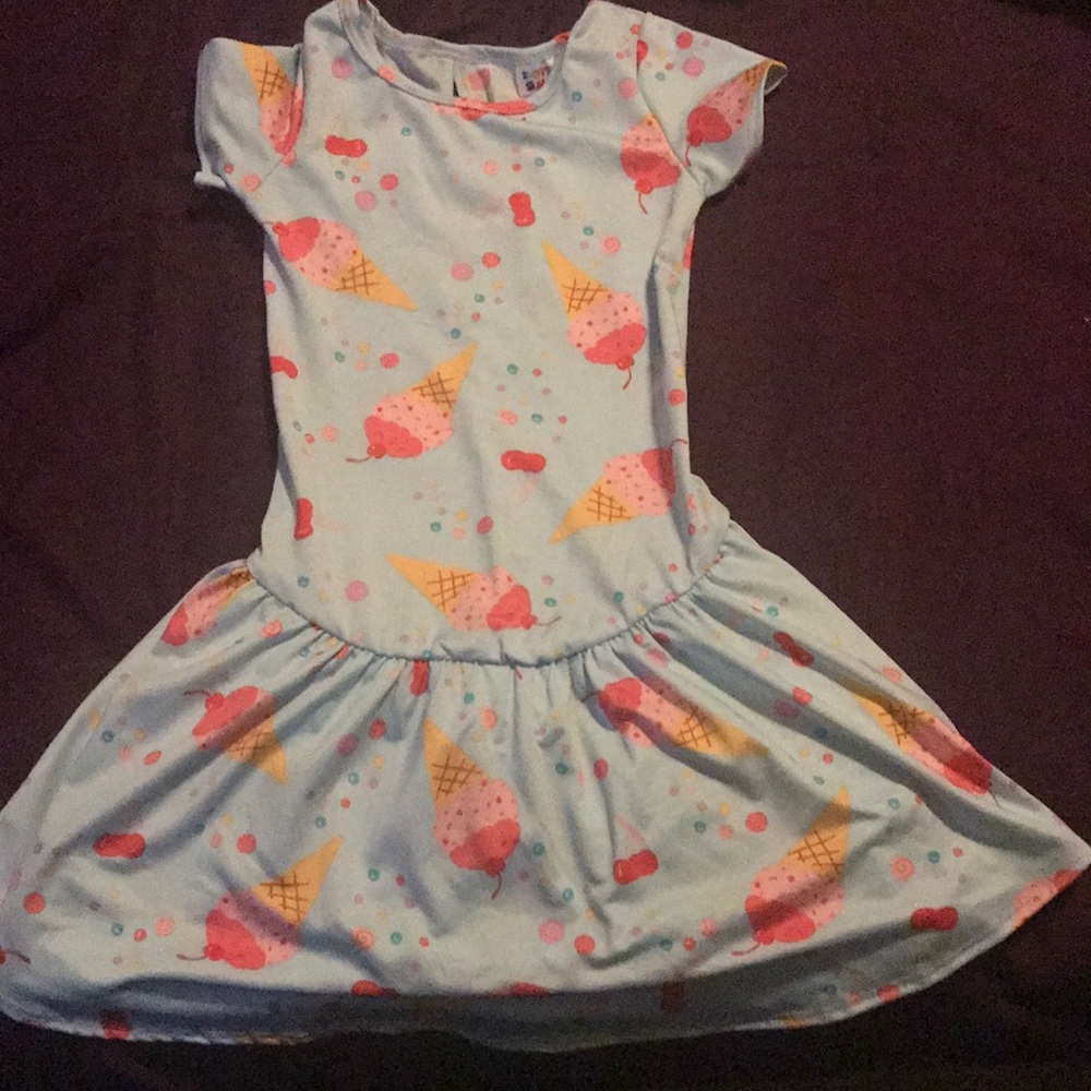 Dot Dot Smile (DDS) flapper dress 3/4.